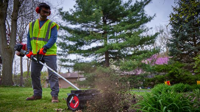 Where to find POWER BROOM HAND HELD 23 WIDTH GAS in Mt Pleasant