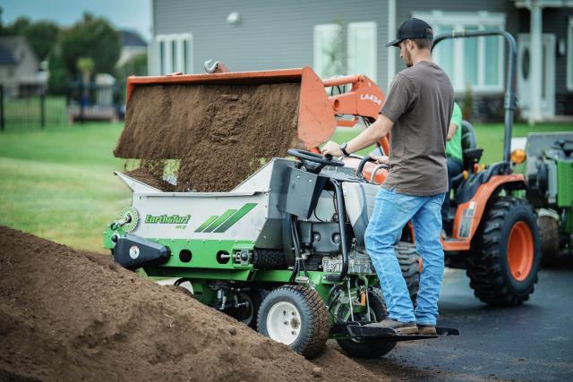 Self Dresser Machine Top dresser stand on self propelled rentals Mt Pleasant MI | Rent top ...